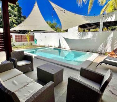 La Libertad House | El Tunco Villa OYA no 2 with private pool