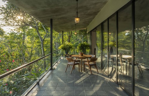 Udumbanchola Villa | Elakai Munnar