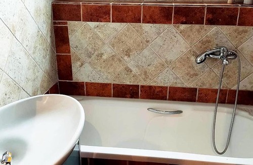 Elati Apartment | Elati Central Apt - 2 BD