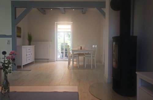 Amt Neuhaus House | Elbtalauen, comfortable 4* vacation home with 2 separate apartments of 100 m² each