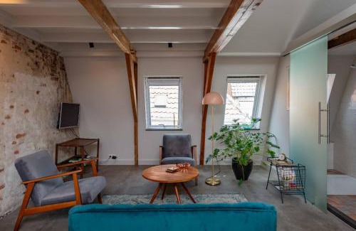 Elburg Apartment | Elburg-Vesting sfeervol appartement Bij de jufferen