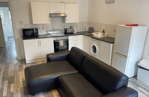 Glasgow Apartment | Elder Park Apartment 1