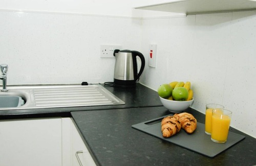Glasgow Apartment | Elderpark Apartment 2