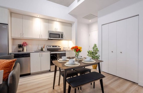 Cite Multimedia Apartment | Elegant 1BR Retreat | Chic Stay in Old Port