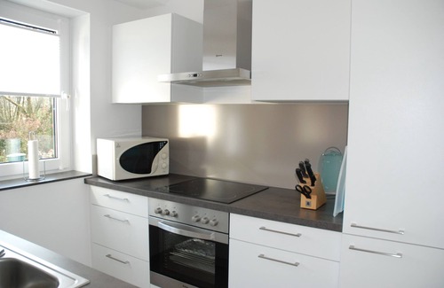 Niedernhausen Apartment | Elegant 2-room flat in the region Taunus, close to Rhine, Frankfurt, Mainz, Wi.