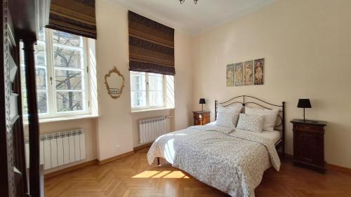 Old Town Apartment | Elegant 3 room at The Old Town - 70m2 - up to 6 sleeps
