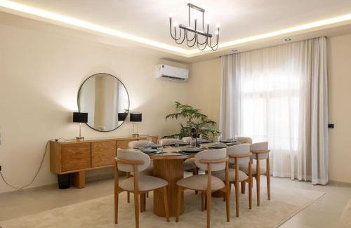 New Cairo Apartment | Elegant 3BR Apt - 3 Ensuites - Pool - By Beithady - BH-26-304