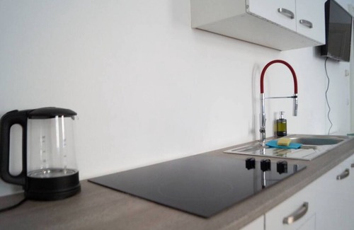 Landstrasse Apartment | Elegant 4-Apt Collection Perfect Extended Stays