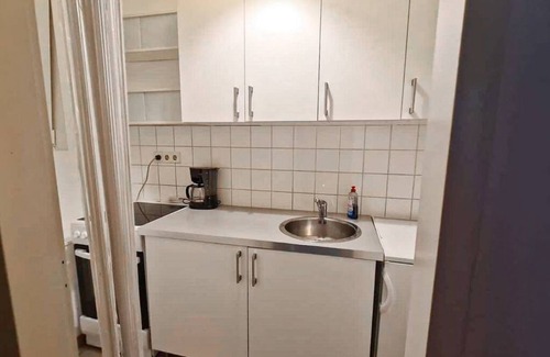 Landstrasse Apartment | Elegant 4-Apt Collection Perfect Extended Stays