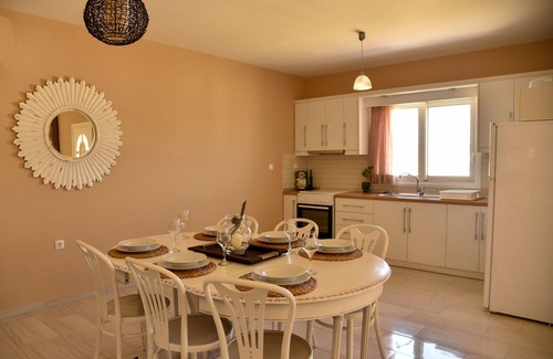 Amoopi Apartment | Elegant Apartment With Spectacular View Next To The Ammopi Beach