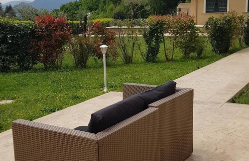 Avellino Villa | elegant and comfortable villa in the city in a private park surrounded by greenery.