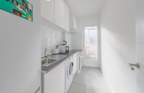 San Diego Apartment | Elegant and comfortable three-bedroom apartment in Vallecas