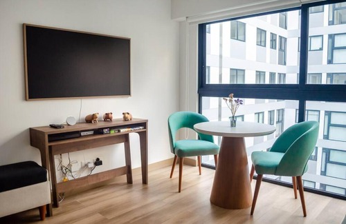 Leuro Apartment | Elegant and cozy 2BR - Central location