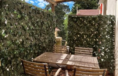 Santissima Annunziata Apartment | Elegant and historic 3-Bedroom in city center