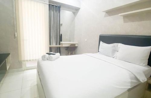 Semarang Apartment | Elegant and Homey Studio at Amartha View Apartment By Travelio