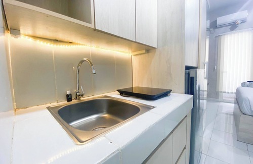 Semarang Apartment | Elegant And Homey Studio At Amartha View Apartment