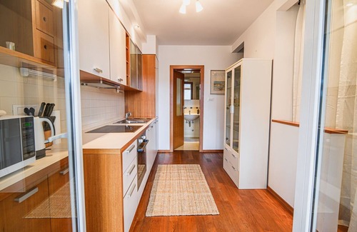 Seca Apartment | Elegant and Scenic Peaceful Apartments Portoroz - Studio Apartment with Terrace