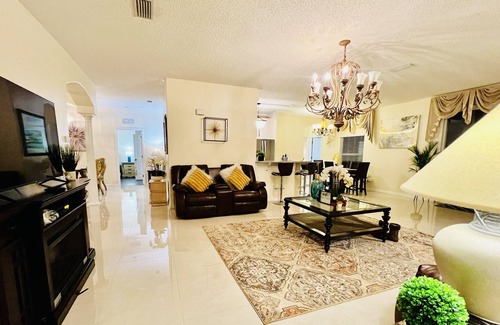Port Malabar Villa | Elegant and Spacious 4 bed 3 bath Palm Bay Home
