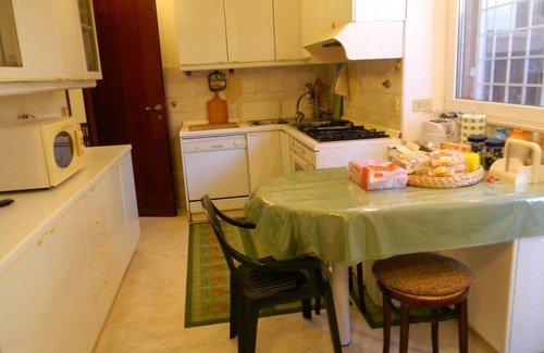 Gianicolense Apartment | Elegant and spacious, well-furnished apartment with 3 terraces, WiFi-free