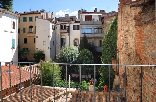 Quartiere di Porta Crucifera Apartment | Elegant apartment in the heart of the historical area