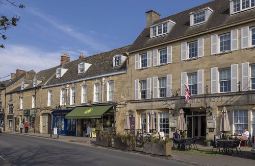 Chipping Norton Cottage | Elegant family friendly holiday cottage in the Cotswolds - The Smithy