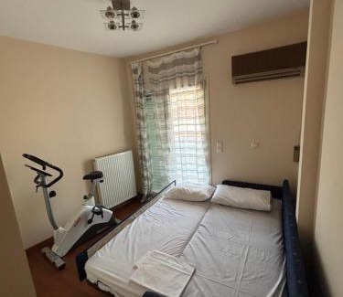 Elliniko-Argyroupoli Apartment | Elegant Flat in Elliniko with Sea View & Parking