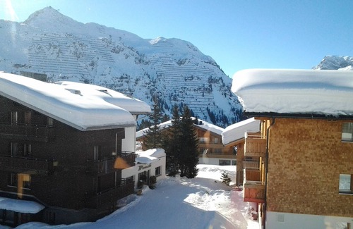 Lech am Arlberg Apartment | Elegant, fully furnished apartment - ski out/ski in