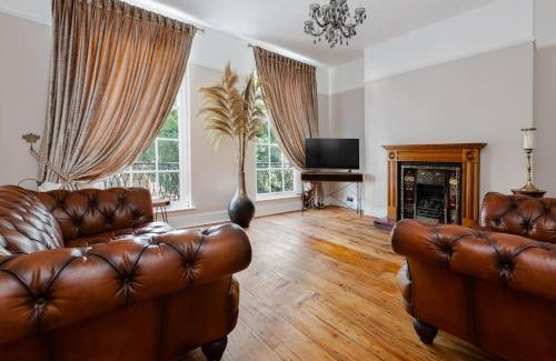 Chinatown House | Elegant Georgian Listed Townhouse