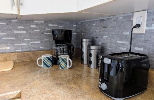 Algoma District Apartment | Elegant Home 2BD, 1BTH 2Mins Lake