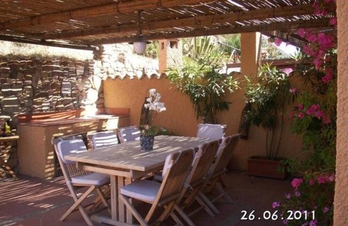 Villaggio Mandorli House | Elegant house on a quiet location