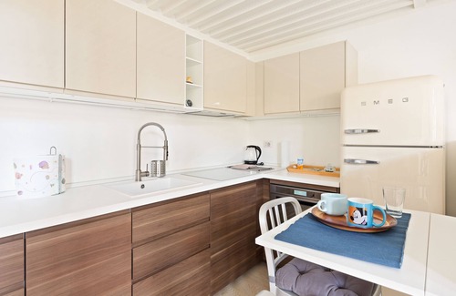 Precotto Apartment | Elegant Loft with balcony