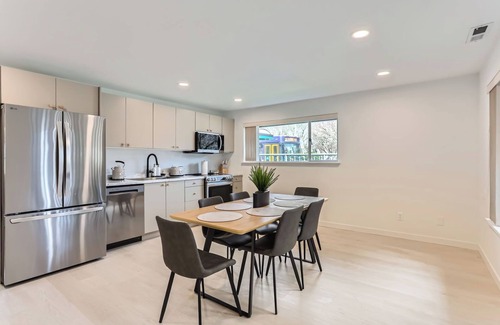 Northwest Bellevue House | Elegant Luxury Home in Prime Downtown Bellevue