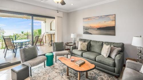 Playa Flamingo House | Elegant Oceanview Condo with Spacious Open-Concept Floor Plan and Inviting Beach Design