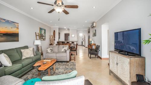 Playa Flamingo House | Elegant Oceanview Condo with Spacious Open-Concept Floor Plan and Inviting Beach Design