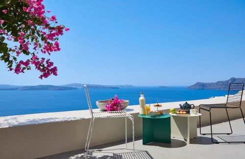 Oia Villa | Elegant Santorini House 3 Bedroom Villa Caldera View-Outdoor Hot Tub Oia