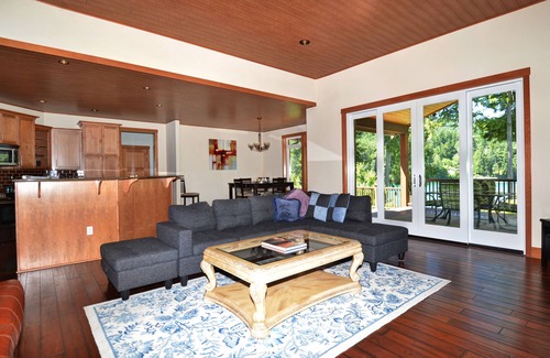 Lilliwaup House | Elegant, Spacious, Private, Waterfront Hood Canal Home