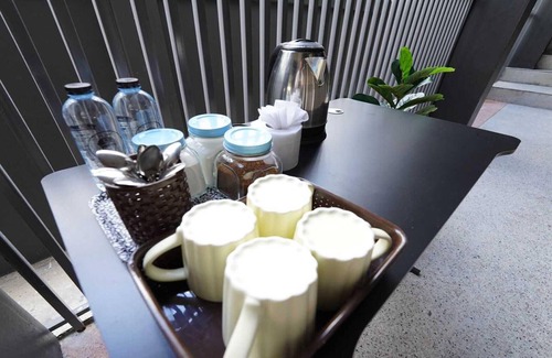 Samsen Nok House | Elegant Standard Double | Heart of Huaikwang