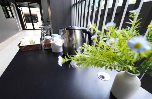Samsen Nok House | Elegant Standard Double | Heart of Huaikwang