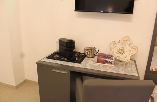San Pietro in Lama Apartment | Elegant studio apartment with kitchen, private bathroom, AC and WiFi 10 min from Lecce