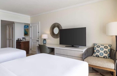 Garrison Historic Area Hotel | Elegant Suite w/Ocean Views and Direct Beach Access at Needham's Point