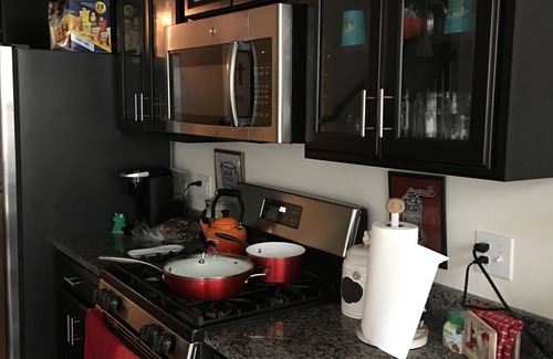 Middletown House | Elegant Town Home Middletown suburb close to city