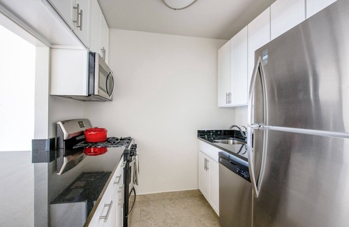 Manhattan Valley Apartment | Elegant UWS 1BR w/Doorman, Gym, Parking, nr. Central Park, by Blueground