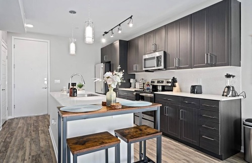 Camelback East Apartment | Elegant Vela Retreat with Resort Style Living