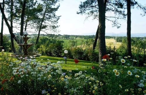 Castiglione del Lago Apartment | Elegant villa on Lake Trasimeno - Papavero