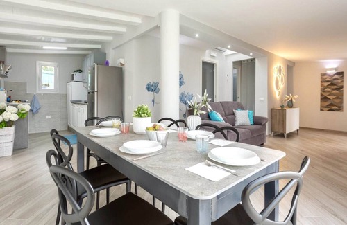 Trappeto House | Elegant Villa with Pool