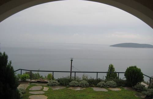 Sourpi Villa | Elegant villa with private beach, pool, barbecue, sauna, jacuzzi and herb garden