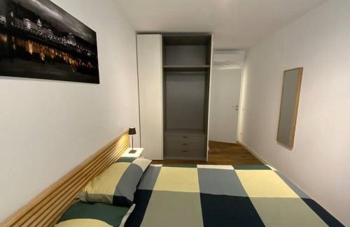 Citta Nuova-Barriera Nuova-San Vito-Citta Vecchia Apartment | Elegante Bilocale tra Stazione e Centro Storico