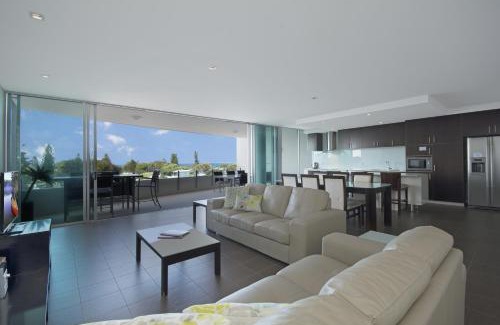 Coolum Beach Apartment | Element on Coolum Beachfront Sunshine Coast