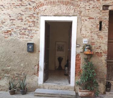 Quartiere XXIV Don Bosco Apartment | Elena & Leila