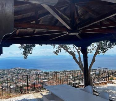 Saronida House | Eleni's Seaview House